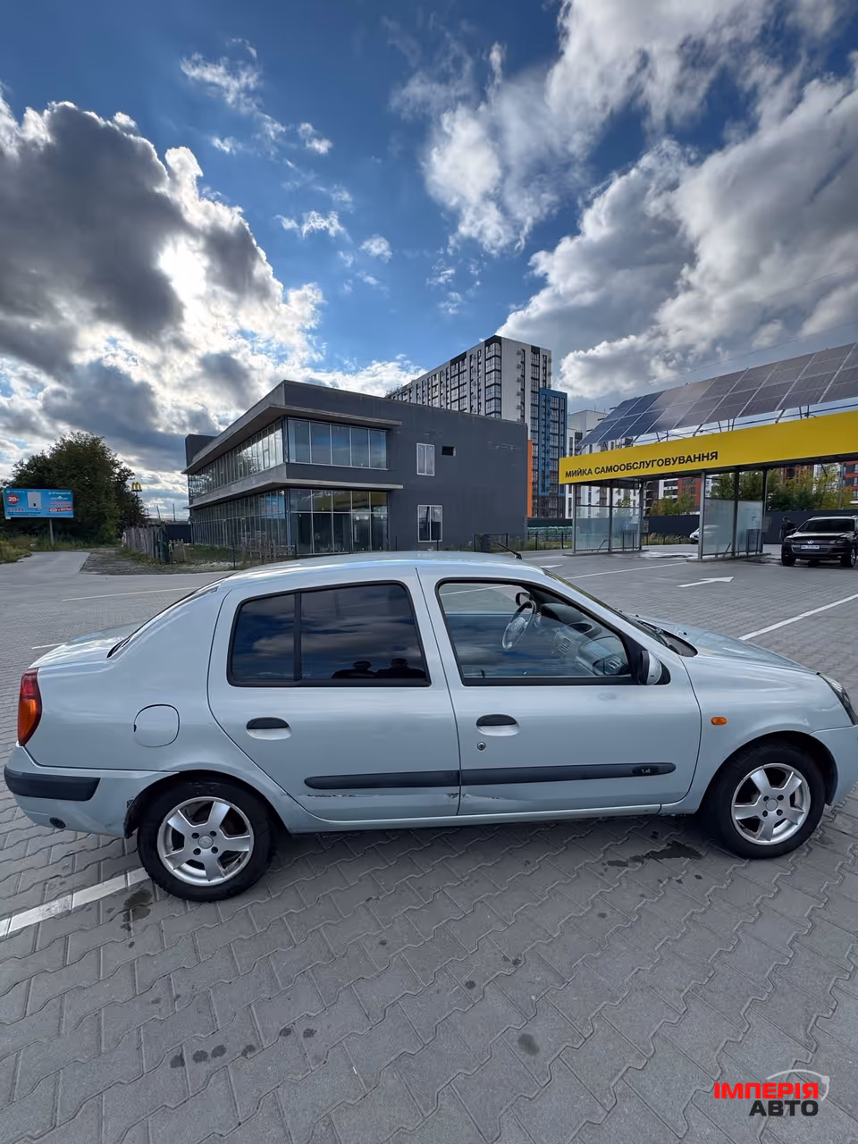 Renault Symbol - фото 4