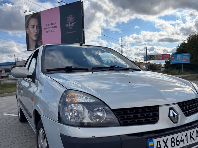 Renault Symbol - зображення 5