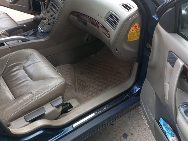Volvo XC70 - зображення 5