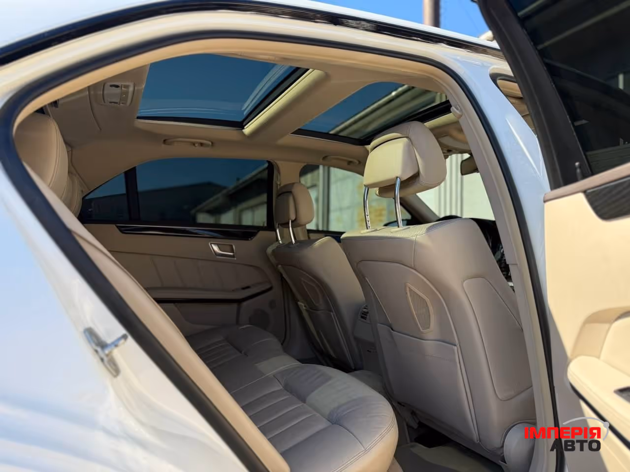 Mercedes-Benz E-Класс - фото 15