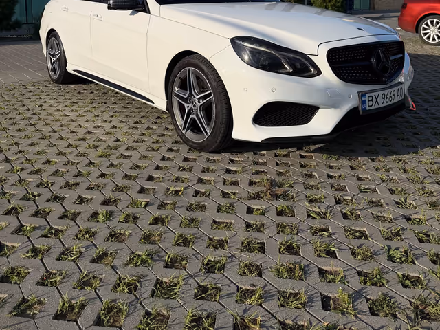 Mercedes-Benz E-Класс - зображення 1