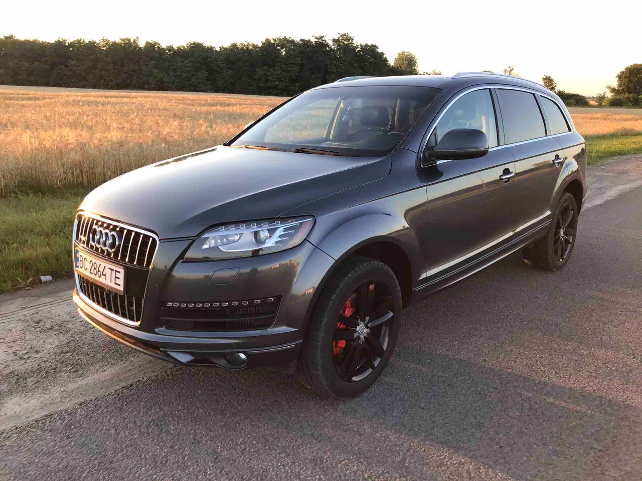 Audi Q7 - фото 4