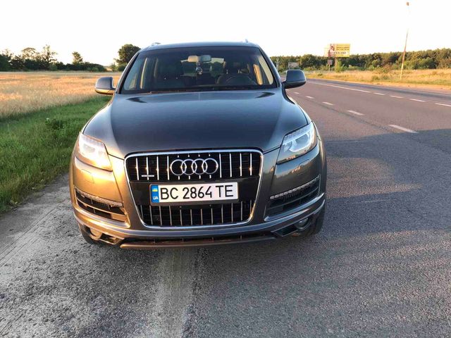 Audi Q7 - фото 3