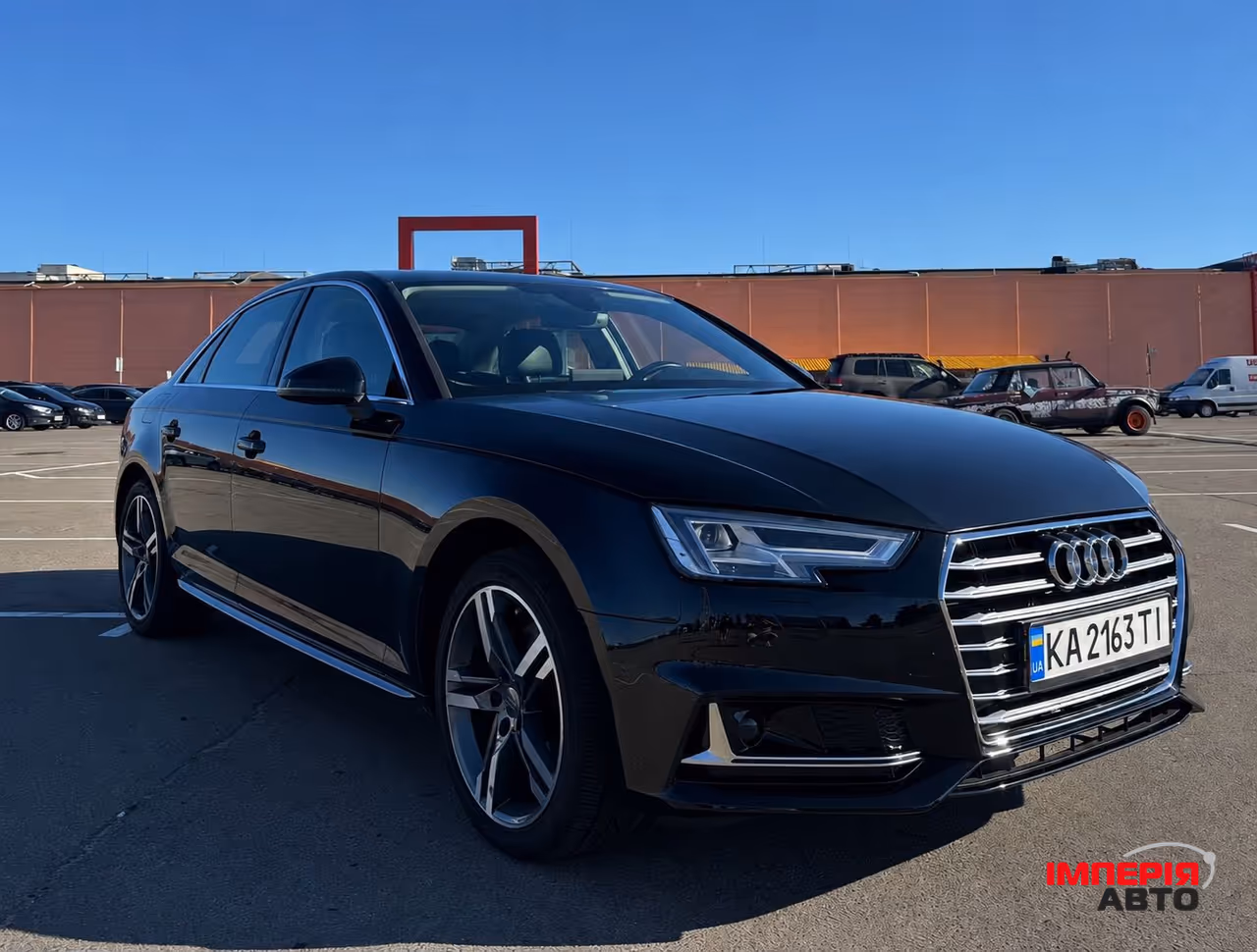 Audi A4 - фото 3