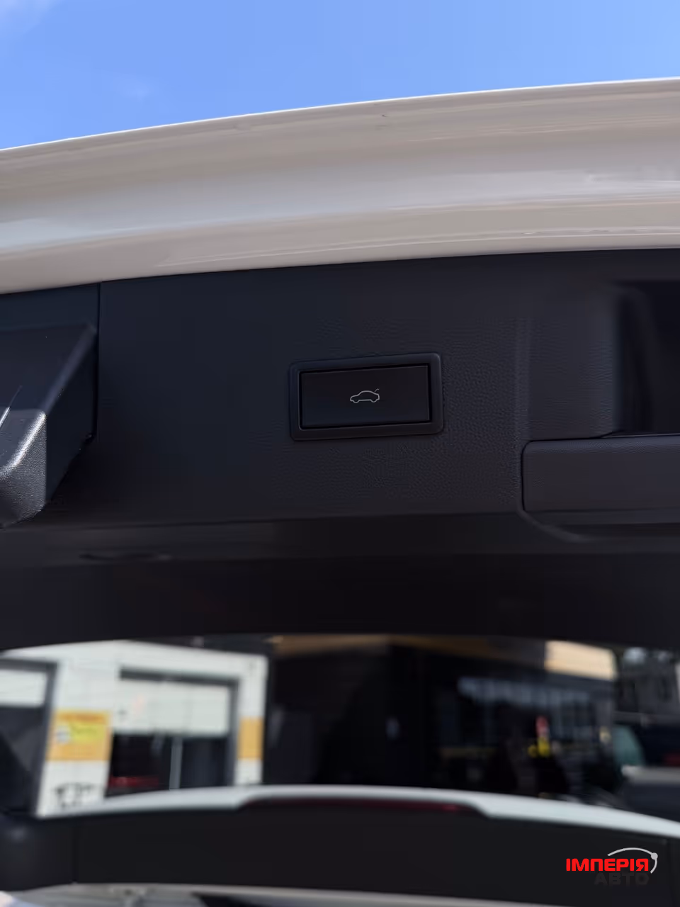 Volkswagen Tiguan - фото 4