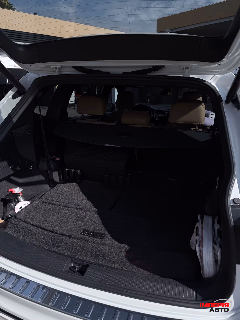 Volkswagen Tiguan - фото 5