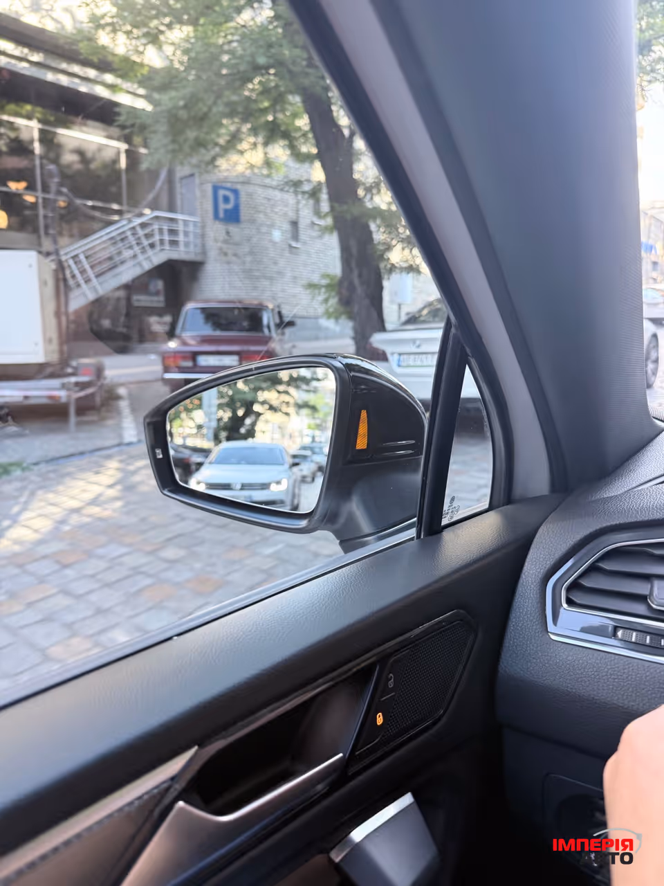 Volkswagen Tiguan - фото 23
