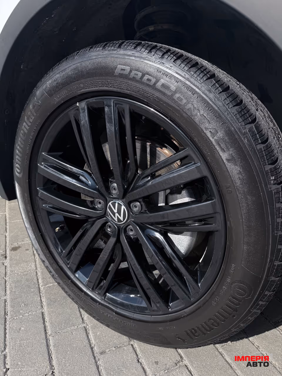 Volkswagen Tiguan - фото 15