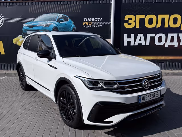 Volkswagen Tiguan - зображення 1