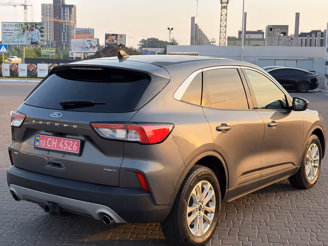 Ford Escape - зображення 5
