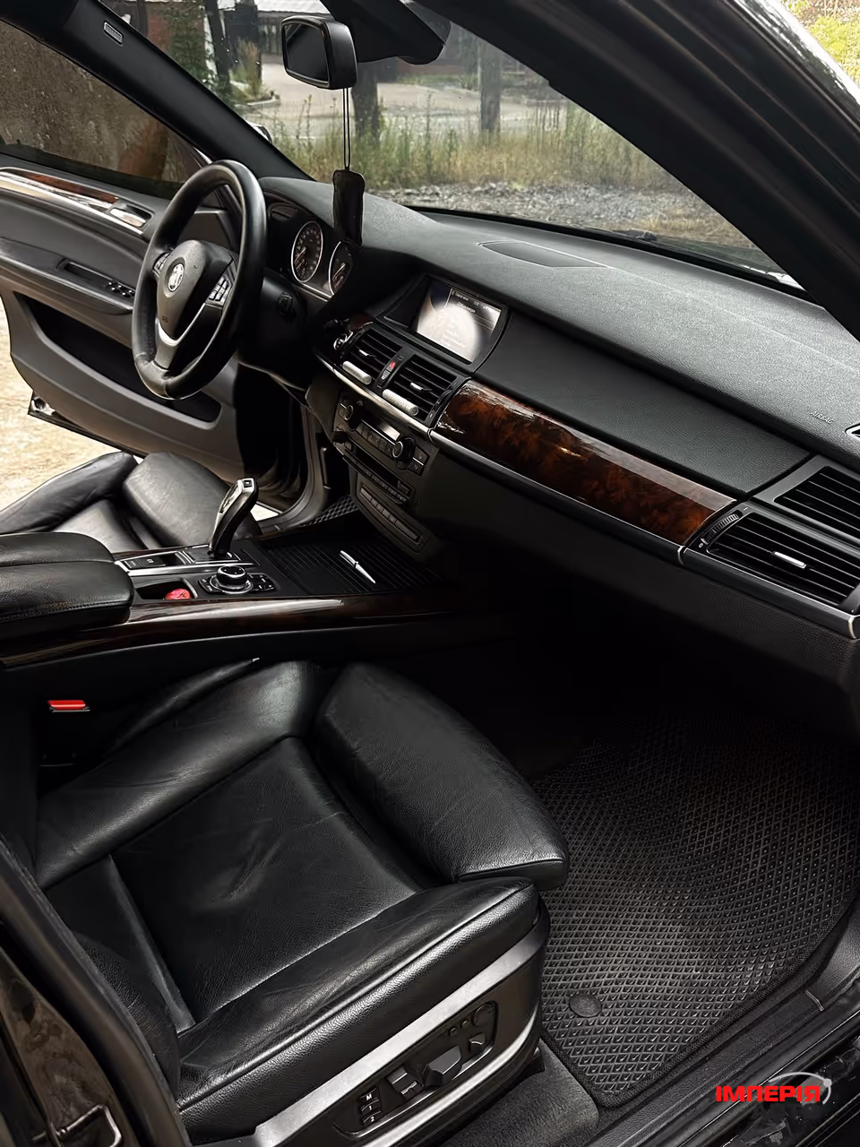 BMW X5 - фото 25