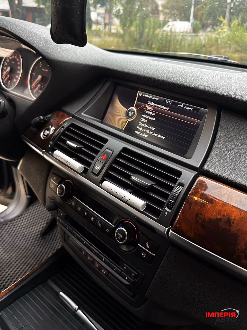 BMW X5 - фото 27