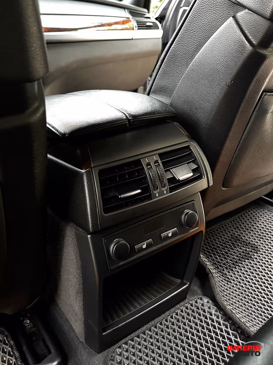 BMW X5 - фото 16