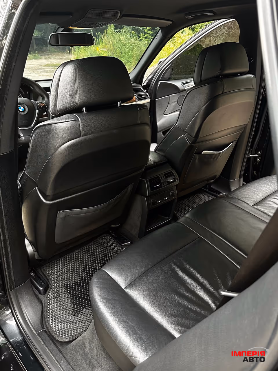 BMW X5 - фото 17