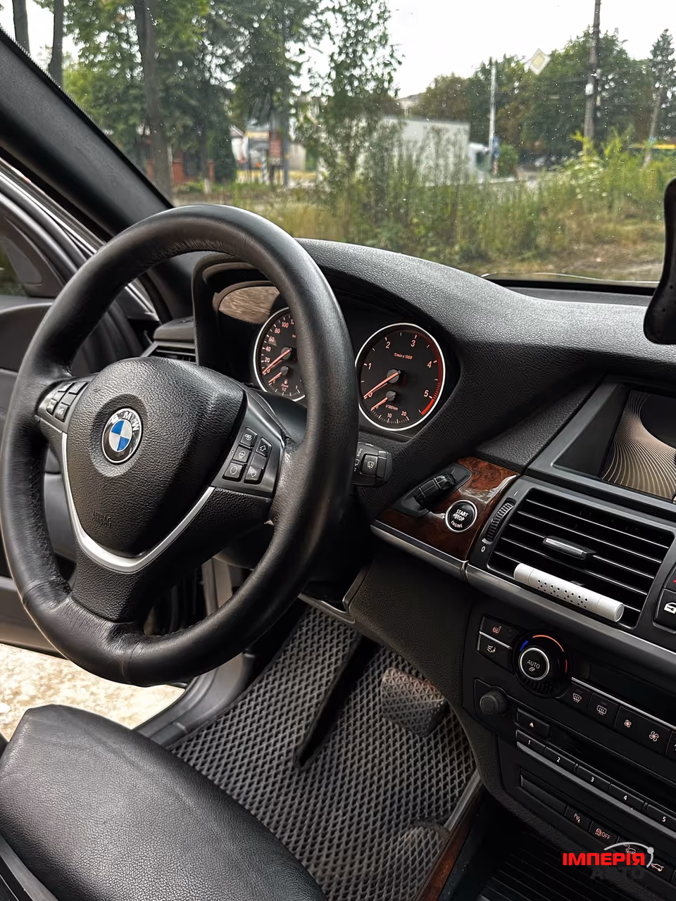 BMW X5 - фото 26