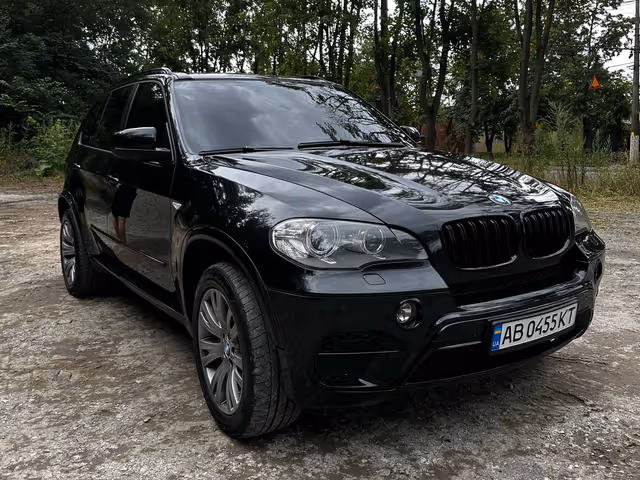 BMW X5 - зображення 1