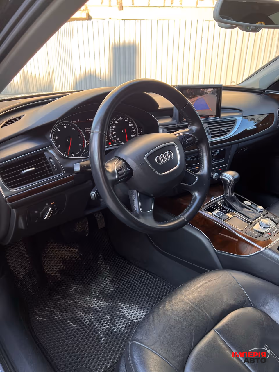 Audi A6 - фото 18