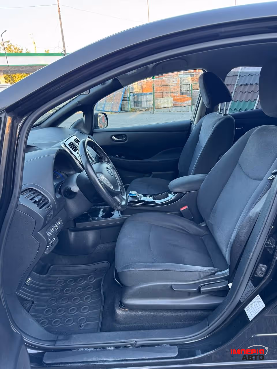 Nissan Leaf - фото 21