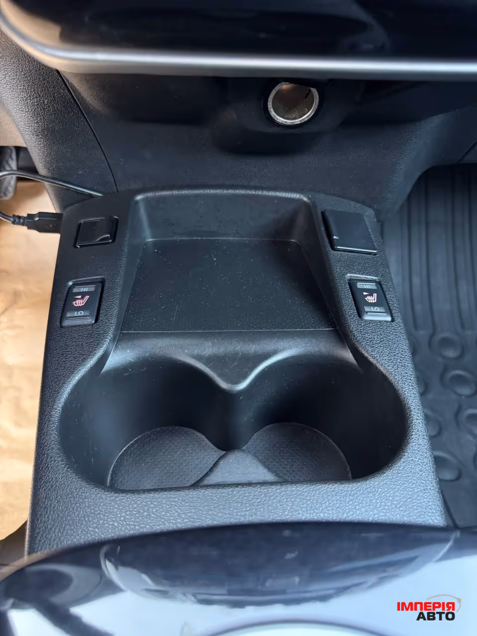 Nissan Leaf - фото 16