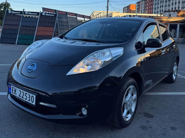 Nissan Leaf - зображення 1