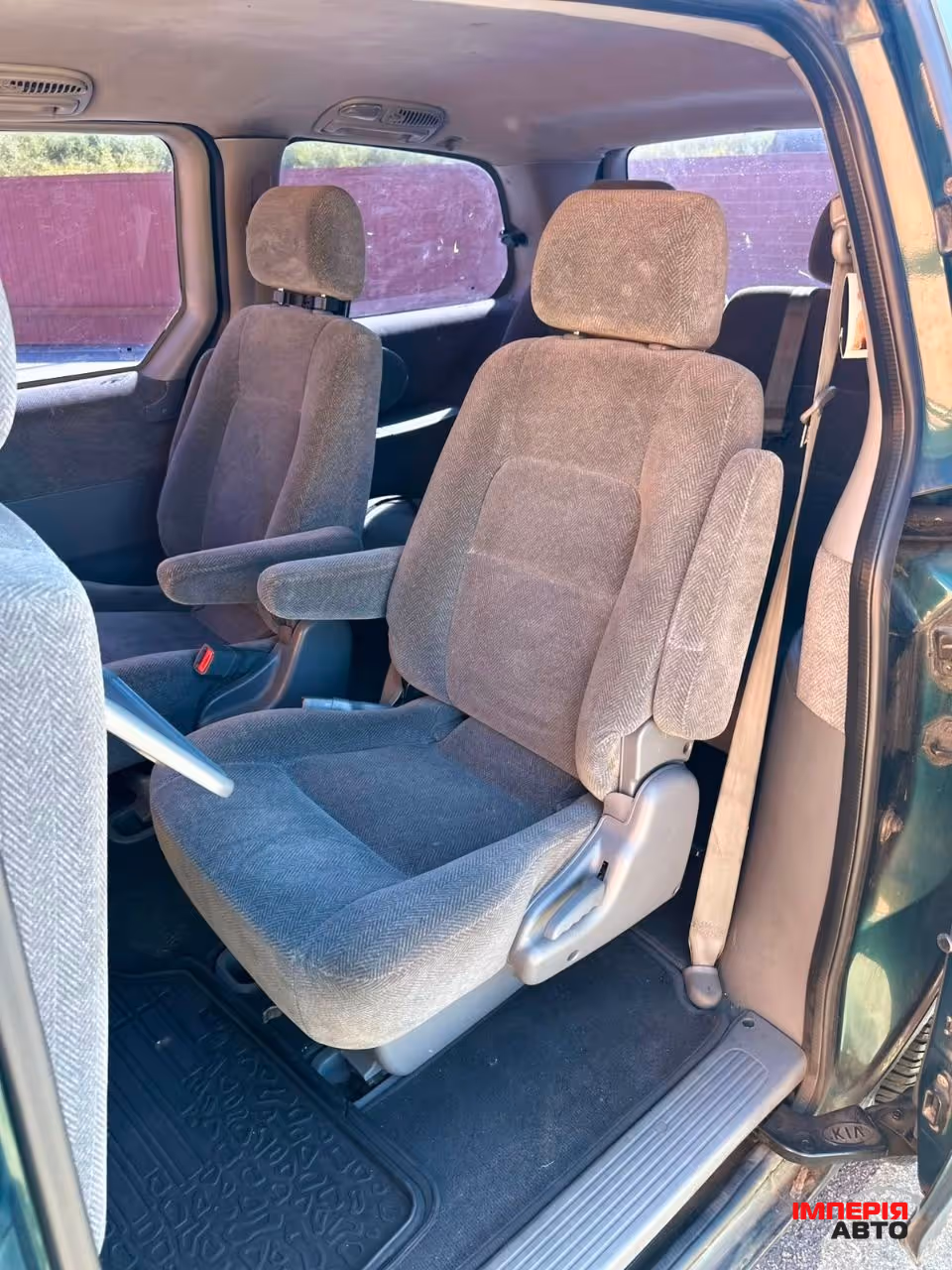 Kia Carnival - фото 3