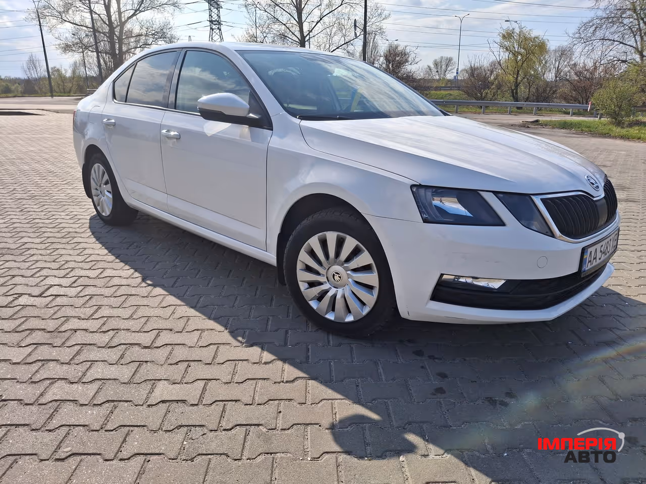 Skoda Octavia - фото 2