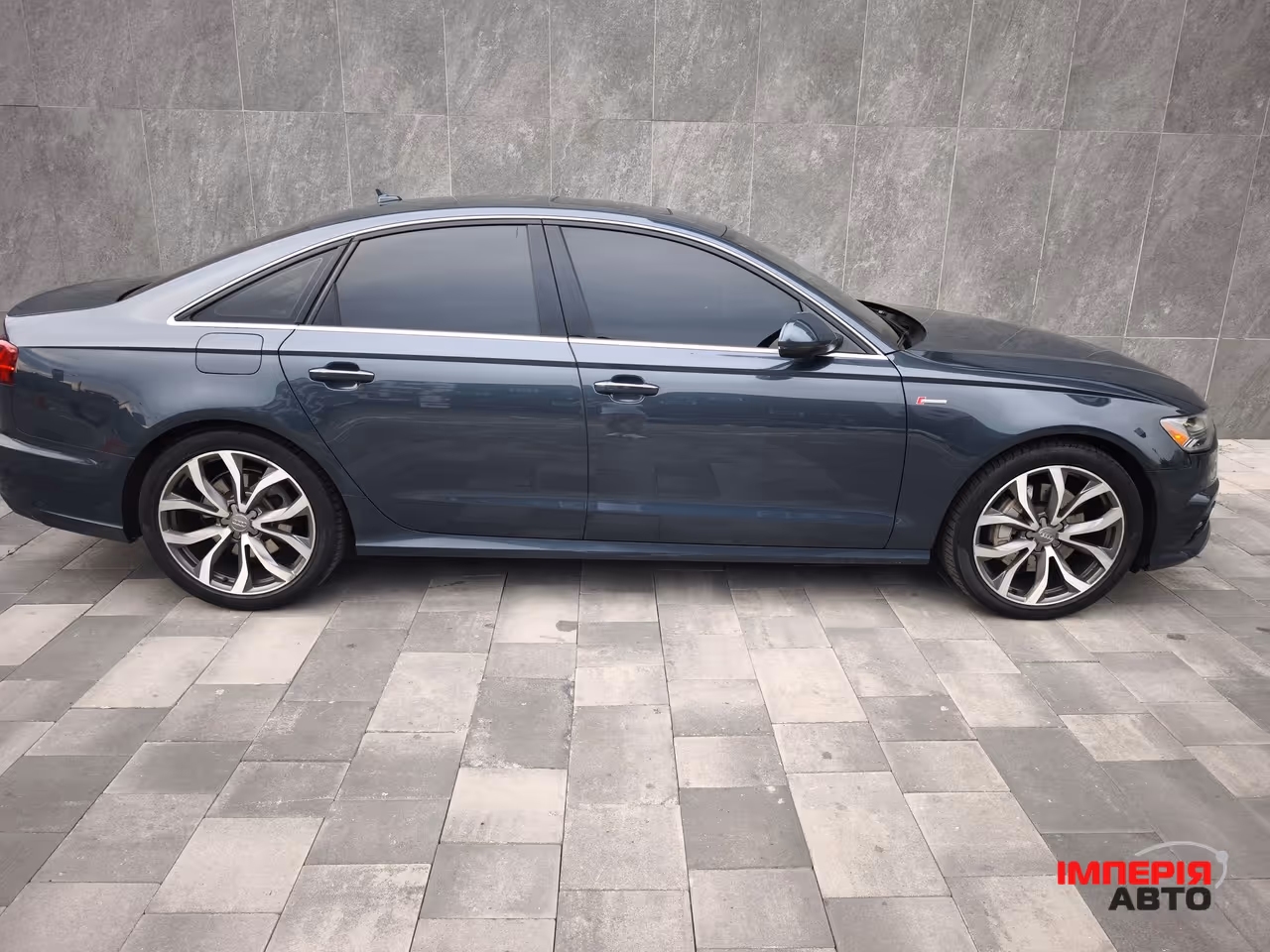 Audi A6 - фото 7
