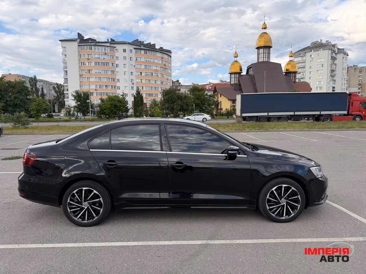 Volkswagen Jetta - фото 7
