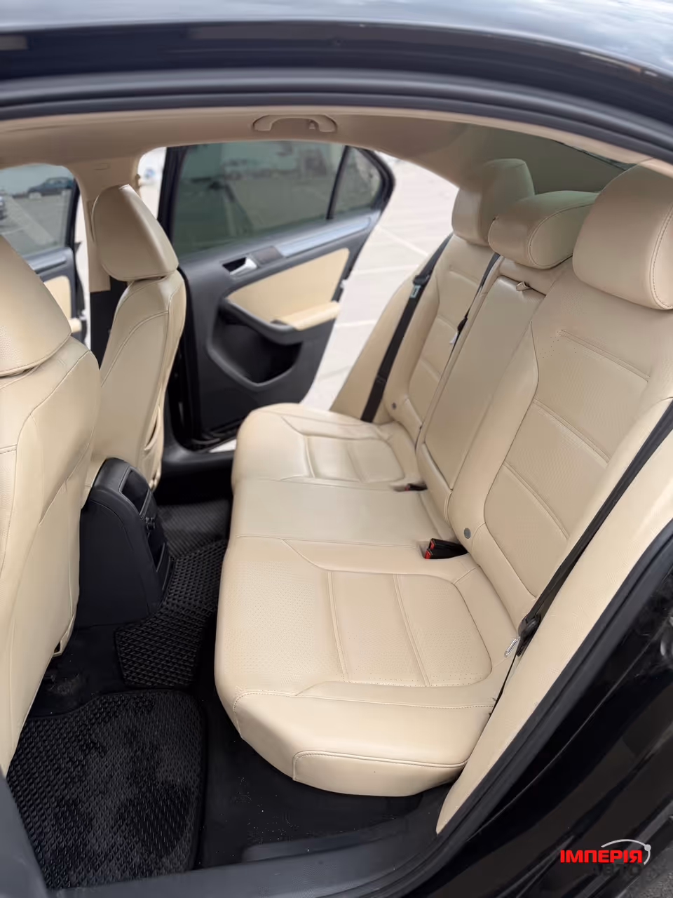 Volkswagen Jetta - фото 18