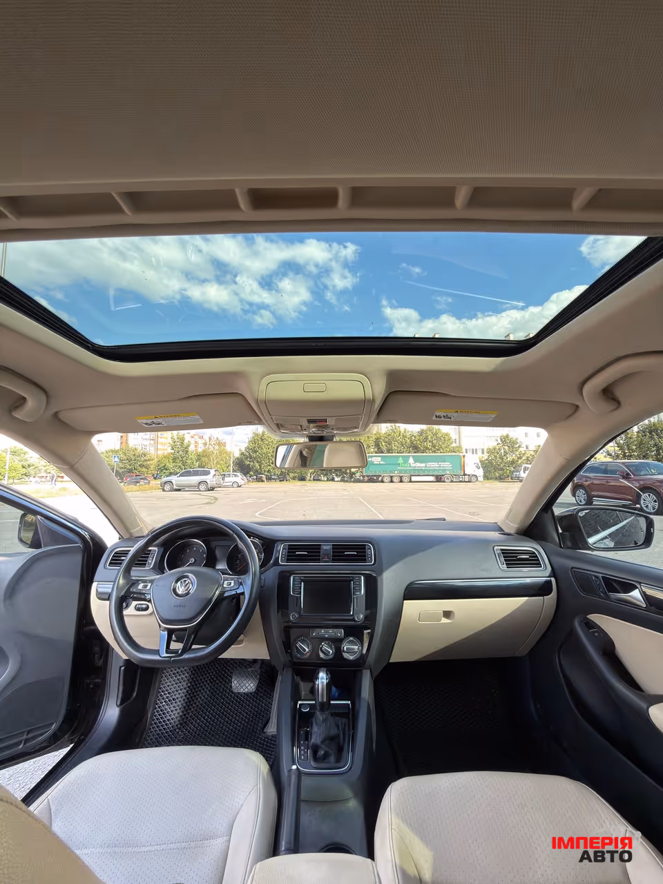 Volkswagen Jetta - фото 12