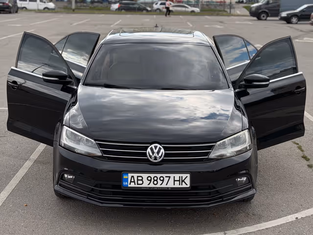 Volkswagen Jetta - зображення 3