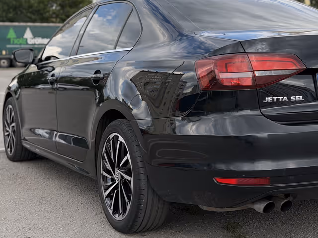Volkswagen Jetta - зображення 2