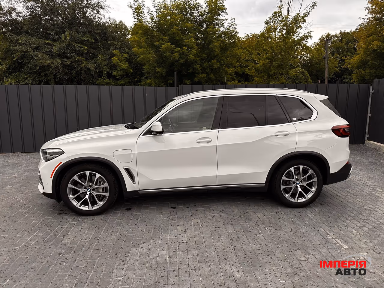 BMW X5 - фото 4