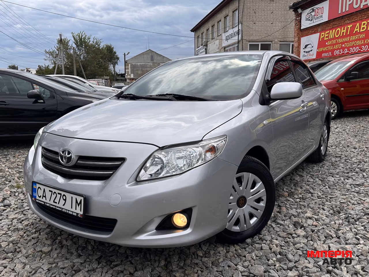 Toyota Corolla - фото 2