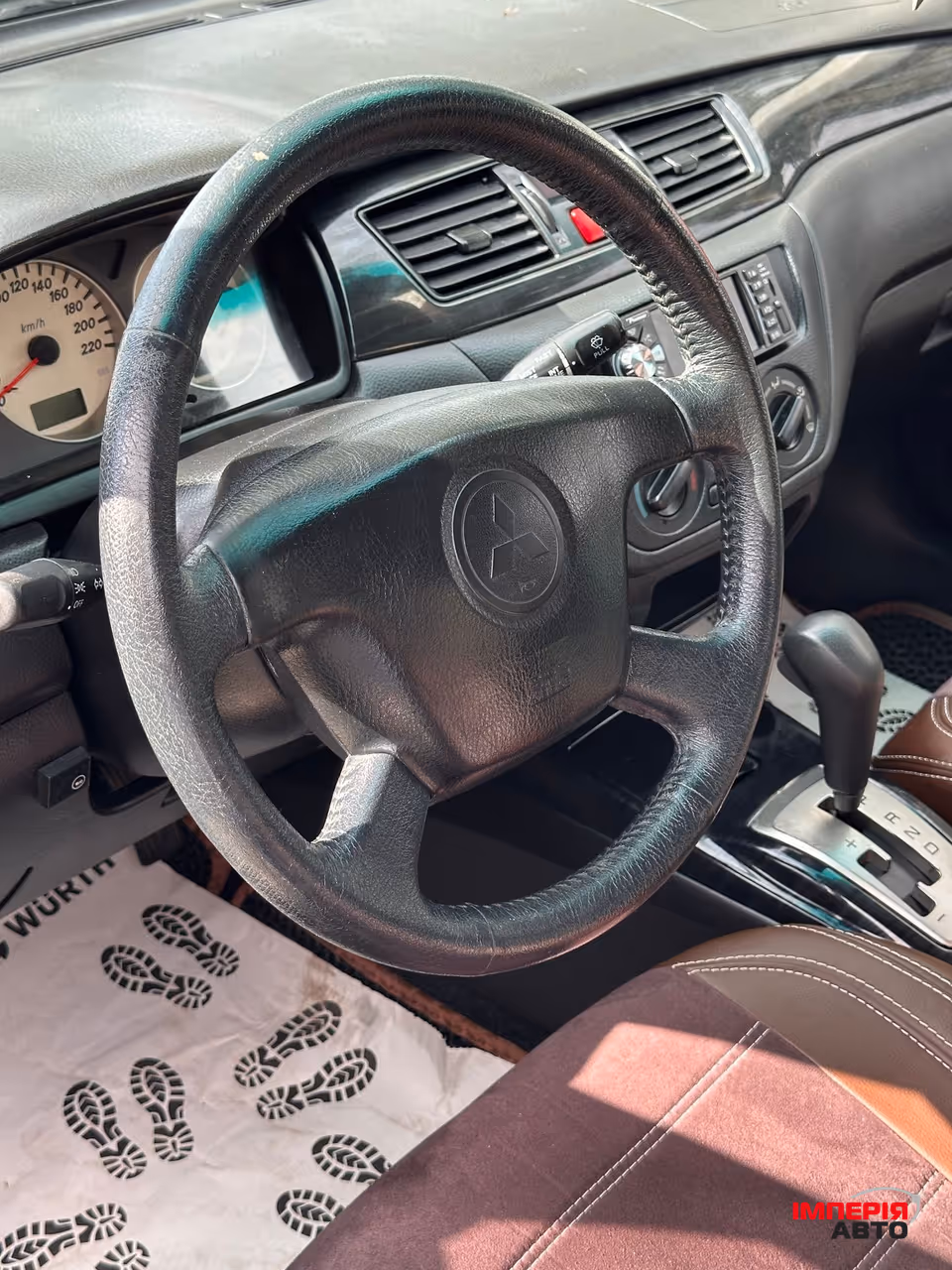 Mitsubishi Lancer - фото 8