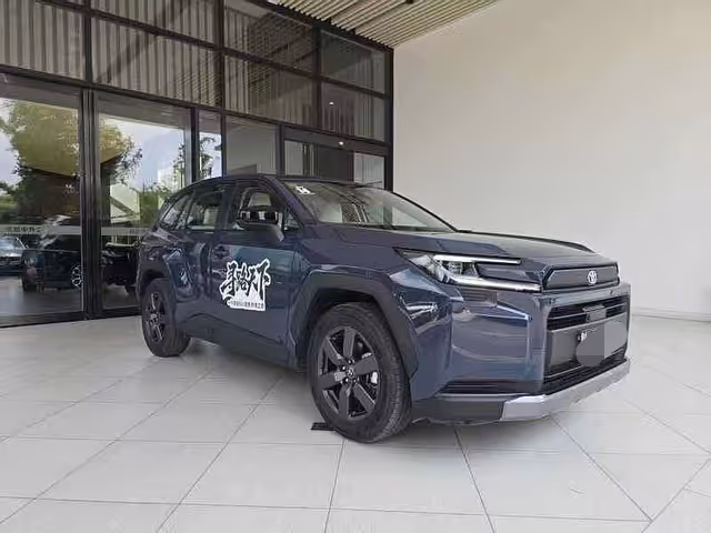 Toyota RAV4 - зображення 3