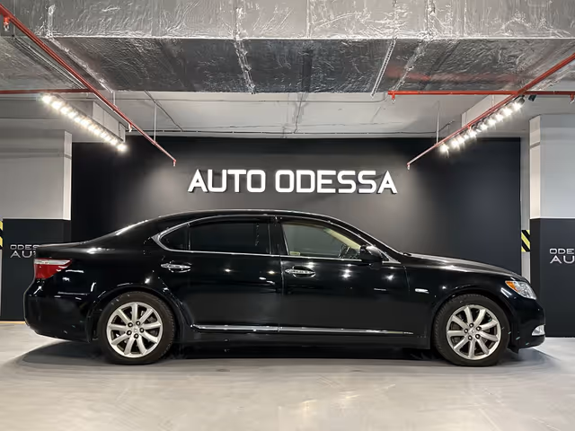 Lexus LS - зображення 4