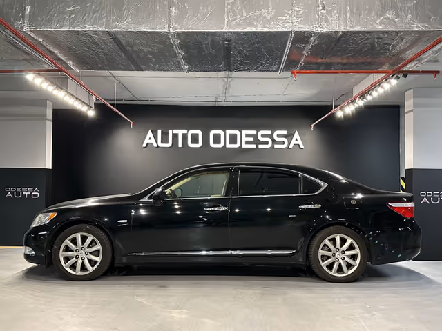 Lexus LS - зображення 5