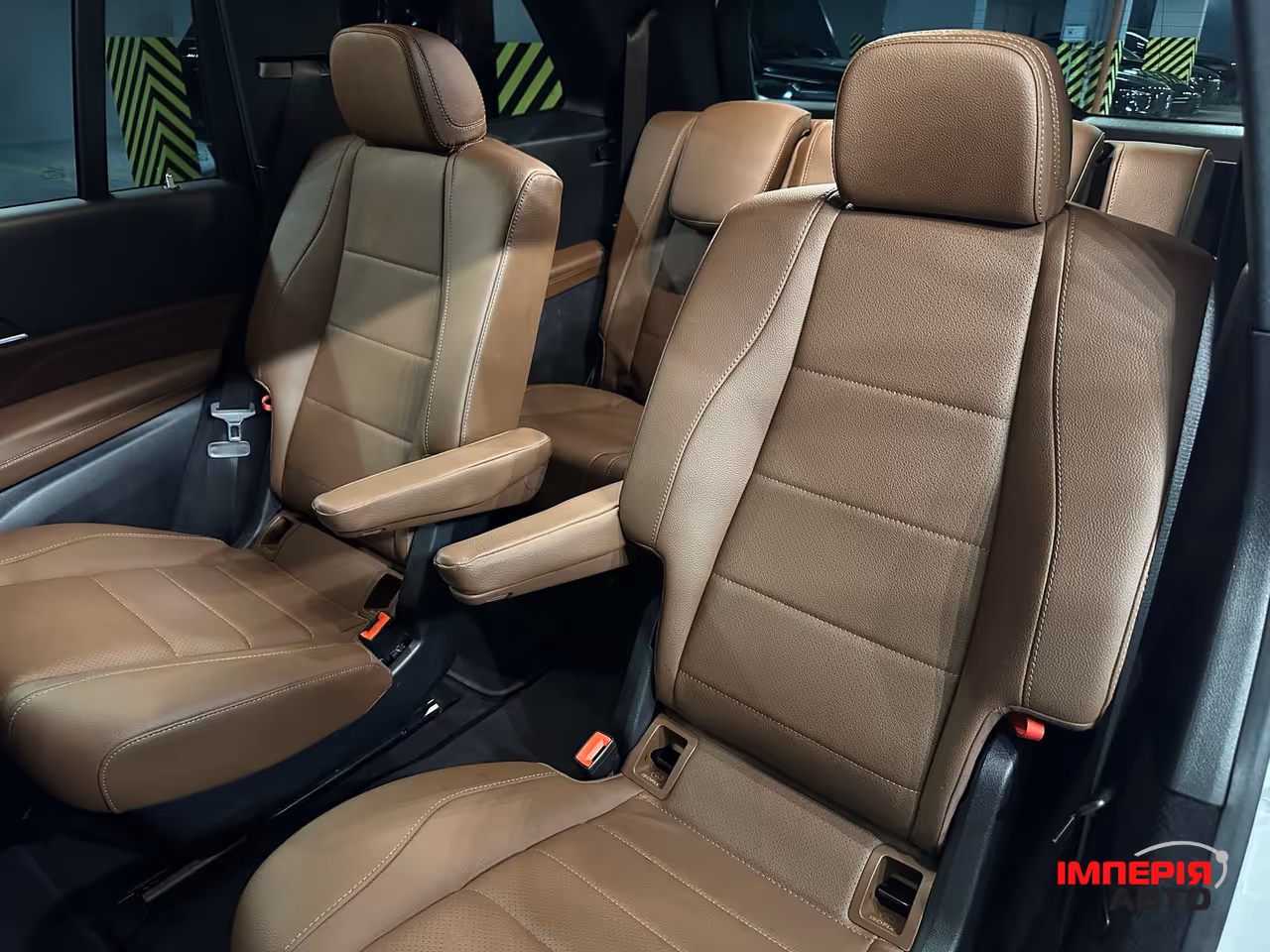 Mercedes-Benz GLS - фото 14
