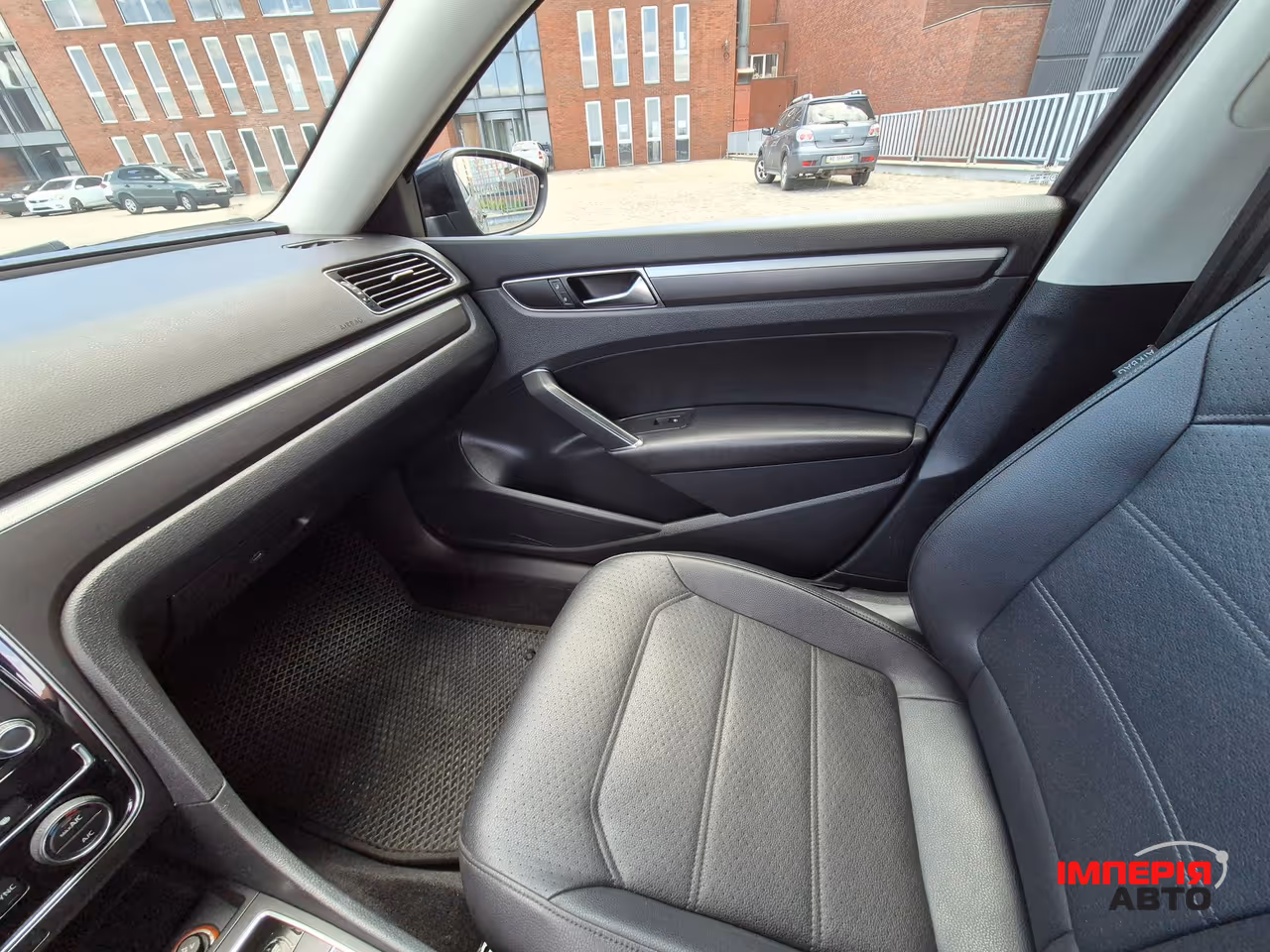 Volkswagen Passat USA/NMS - фото 14