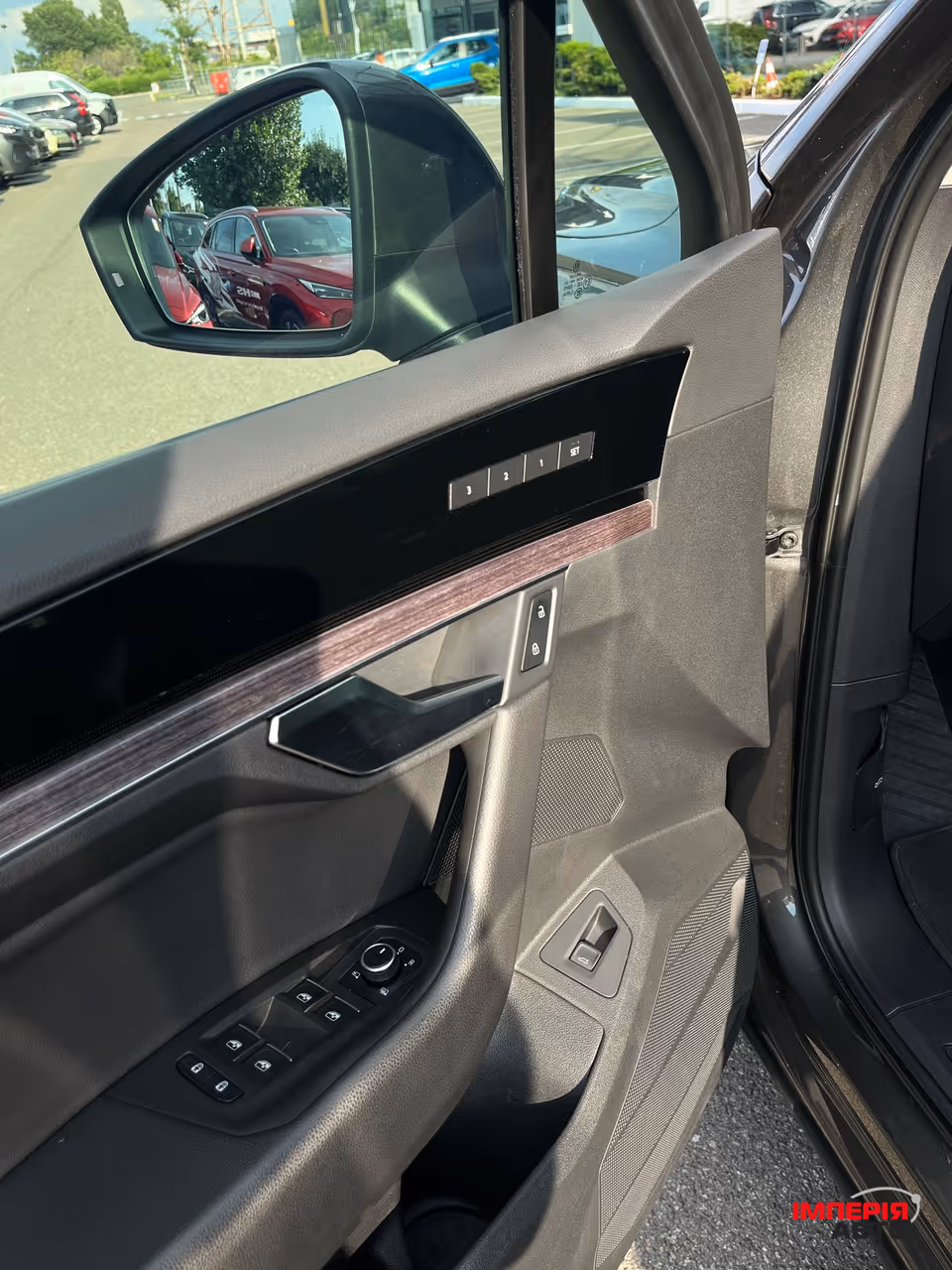 Volkswagen Touareg - фото 19