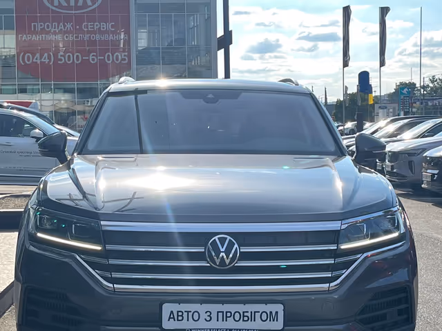 Volkswagen Touareg - зображення 3