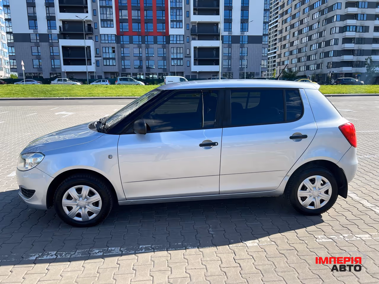 Skoda Fabia - фото 12