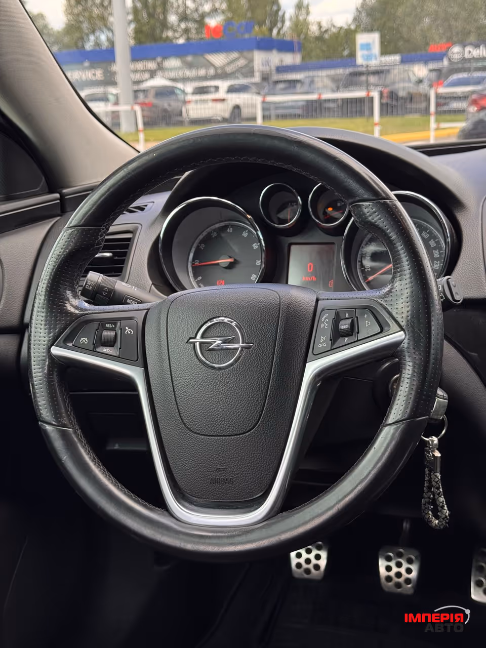 Opel Insignia - фото 12