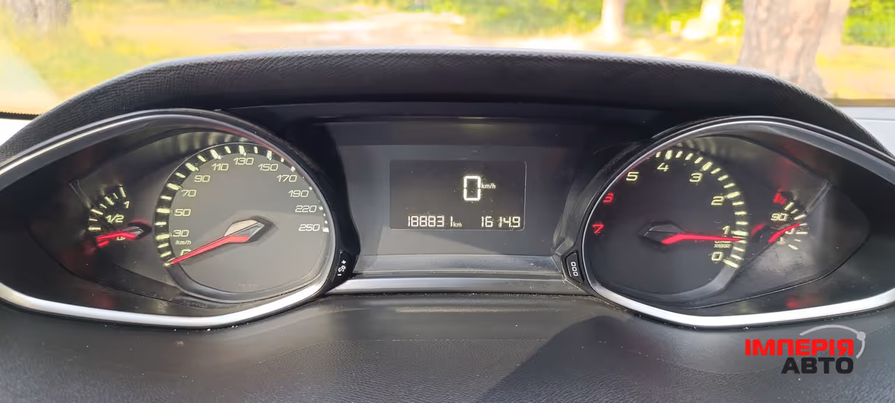 Peugeot 308 - фото 32