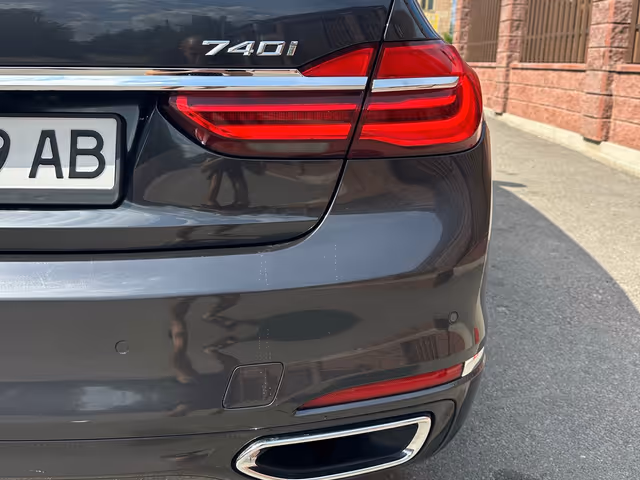 BMW 7 серії - зображення 4
