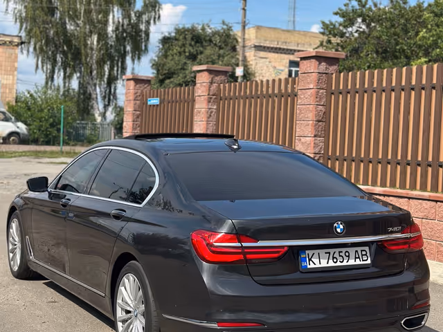 BMW 7 серії - зображення 2