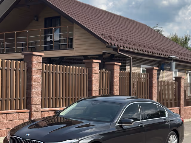 BMW 7 серії - зображення 1