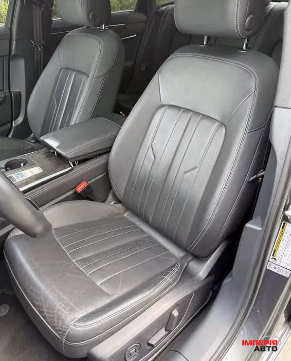 Audi A6 - фото 11