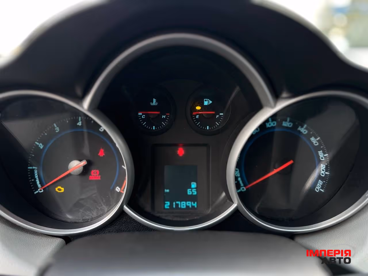 Chevrolet Cruze - фото 3